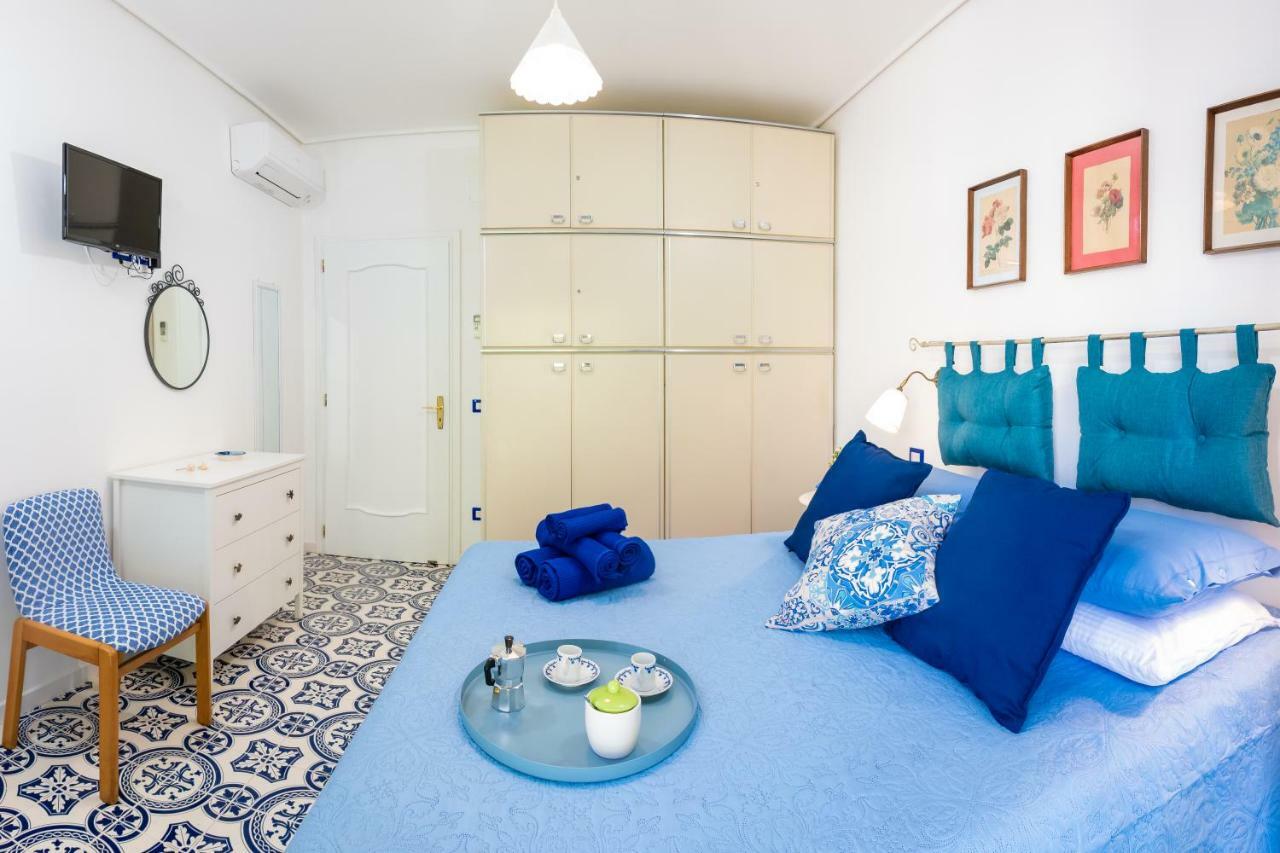 La Casetta Linda - New 2 Bedroom Apt In Sorrento With Seaview Terrace ภายนอก รูปภาพ