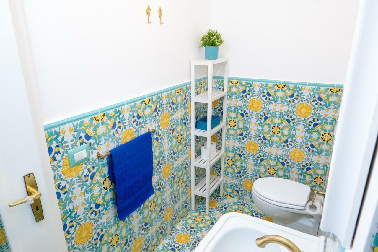 La Casetta Linda - New 2 Bedroom Apt In Sorrento With Seaview Terrace ภายนอก รูปภาพ